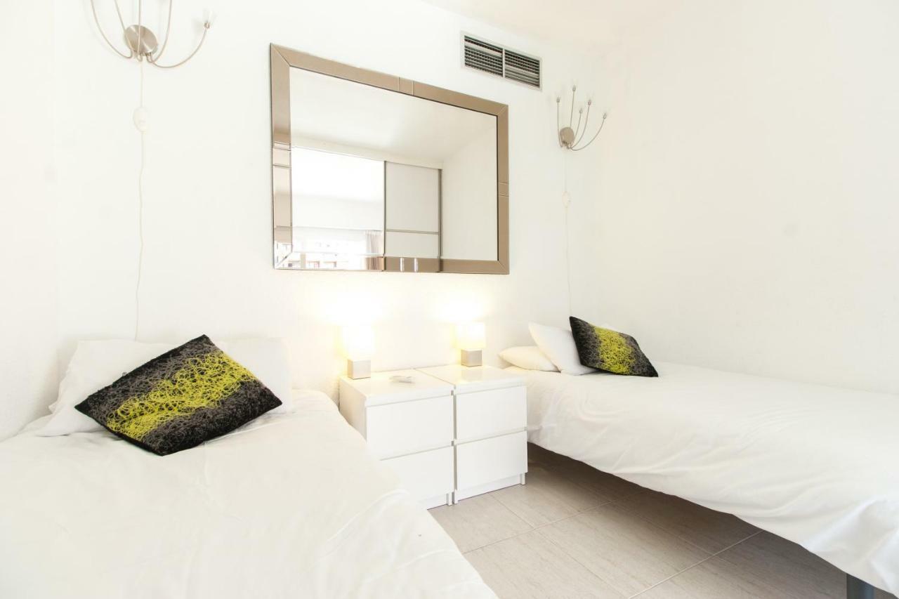 Hotel Apartamento Pyr Fuengirola Private Sunny Pool Side Eksteriør bilde